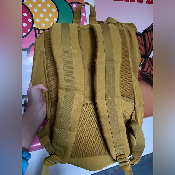 Herschel Backpack - Picture 2 of 3